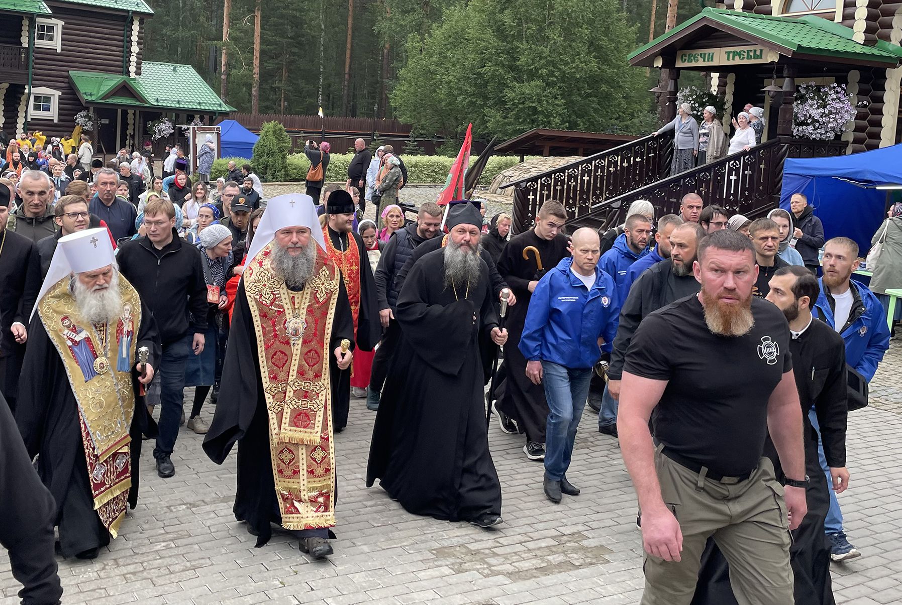 Фонд «НИКА» принял участие в организации Царского крестного хода