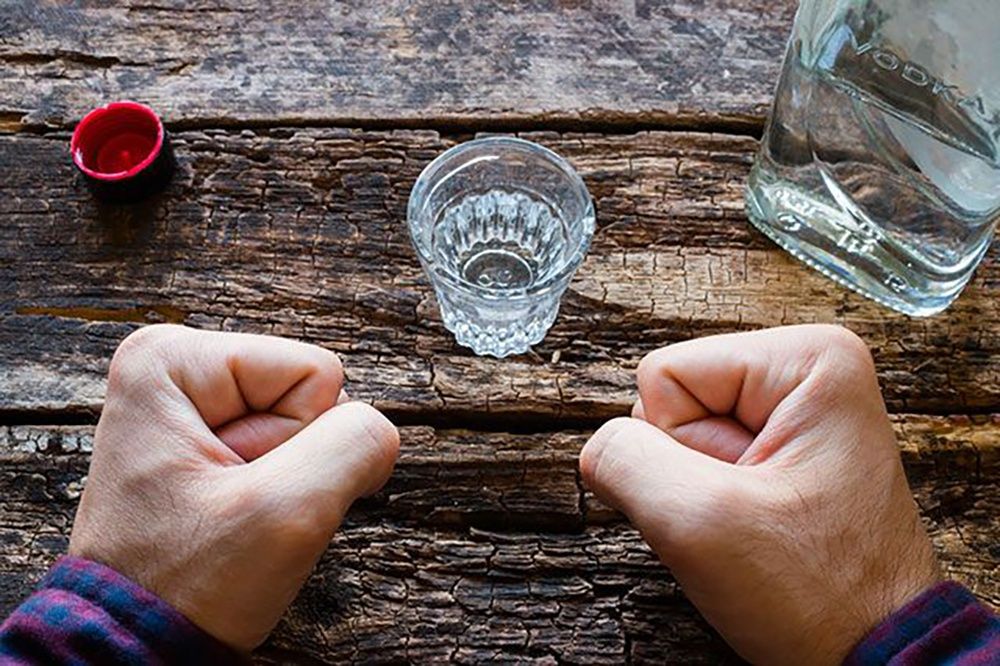Чем алкоголизм отличается от пьянства?