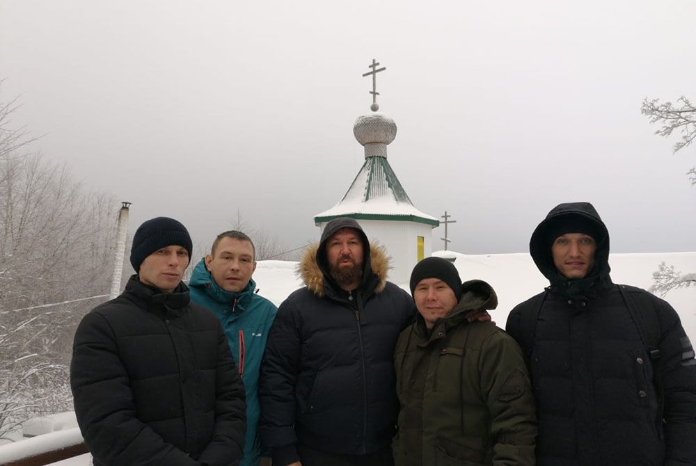 3 января подопечные благотворительного фонда «НИКА» совершили паломническую поездку в Белогорский Свято-Николаевский миссионерский мужской монастырь.