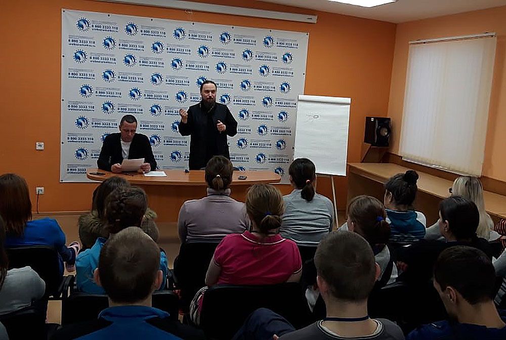 “В борьбе с зависимостью от алкоголя и наркотиков нельзя пренебрегать помощью Бога…”